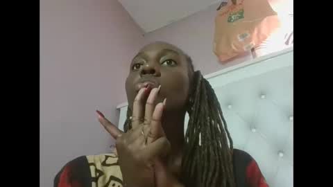 Novah girlie online show from 05-15-26, 02:35