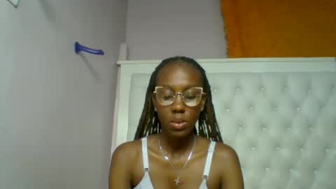 Novah girlie online show from 05-29-26, 05:11