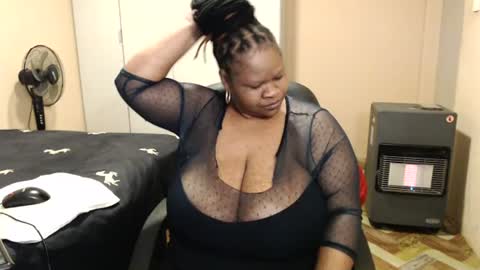 sweetnoziexxx online show from 06-18-26, 05:41