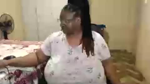 sweetnoziexxx online show from 07-17-26, 05:07