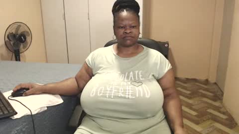 sweetnoziexxx online show from 07-25-26, 03:26