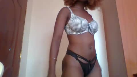 Snapshot of sweetpasion2 chatting on 03-02-25, 10:24 sweetpasion2 online show from 03-02-25, 10:24