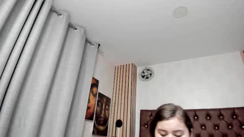 Snapshot of sweetpervert__ chatting on 03-08-25, 10:22 MIA online show from 03-08-25, 10:22