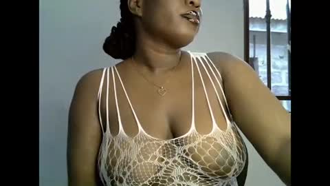 LILY BRANDY online show from 06-18-26, 05:39