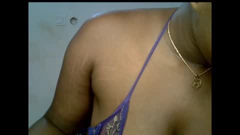 LILY BRANDY online show from 07-08-26, 10:47