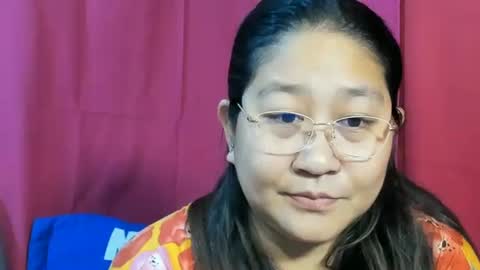 Snapshot of sweetpilipina88 chatting on 02-26-25, 10:09 MIA online show from 02-26-25, 10:09