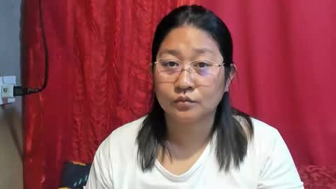 Snapshot of sweetpilipina88 chatting on 04-06-26, 10:54 MIA online show from 04-06-26, 10:54