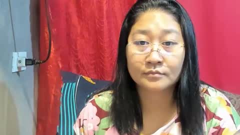 Snapshot of sweetpilipina88 chatting on 04-15-26, 11:38 MIA online show from 04-15-26, 11:38