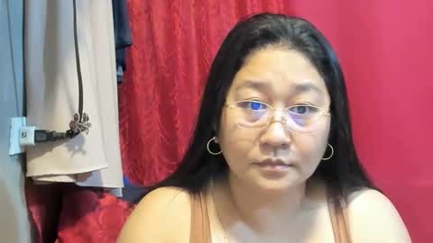 Snapshot of sweetpilipina88 chatting on 05-13-26, 02:53 MIA online show from 05-13-26, 02:53