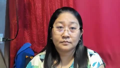 Snapshot of sweetpilipina88 chatting on 05-15-26, 11:23 MIA online show from 05-15-26, 11:23