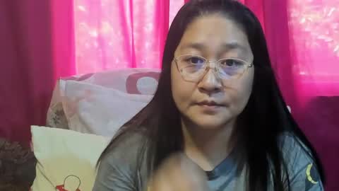 Snapshot of sweetpilipina88 chatting on 07-08-26, 03:44 MIA online show from 07-08-26, 03:44