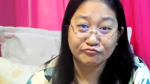 Snapshot of sweetpilipina88 chatting on 07-19-26, 11:19 MIA online show from 07-19-26, 11:19
