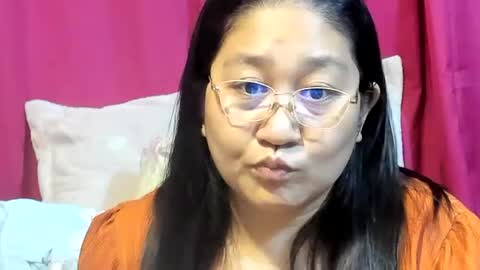 Snapshot of sweetpilipina88 chatting on 07-26-26, 10:11 MIA online show from 07-26-26, 10:11
