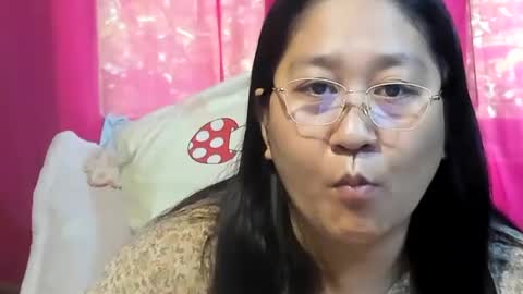 Snapshot of sweetpilipina88 chatting on 07-29-26, 02:53 MIA online show from 07-29-26, 02:53