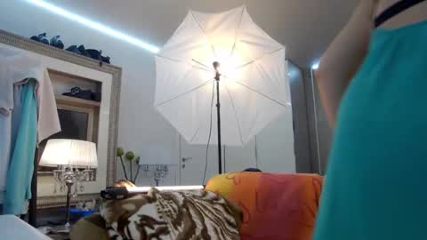 SweetRaisa online show from 10-02-25, 09:00