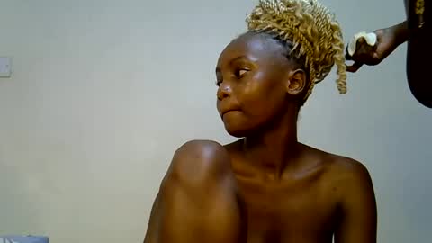 Lilly online show from 03-16-26, 09:08