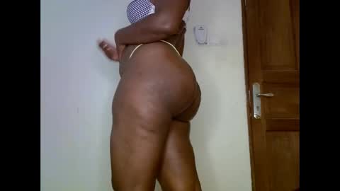 sweetrenne online show from 02-04-25, 05:10