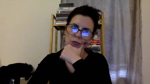 Snapshot of sweetriddance chatting on 11-24-25, 06:18 sweetriddance online show from 11-24-25, 06:18