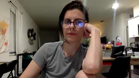 sweetriddance online show from 03-26-26, 06:19