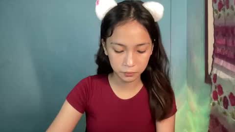 Snapshot of sweetsexy_miax chatting on 10-29-25, 01:13 Mia online show from 10-29-25, 01:13