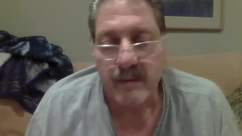 Snapshot of sweetsforu326 chatting on 01-10-25, 11:22 sweetbrowneyes623 online show from 01-10-25, 11:22