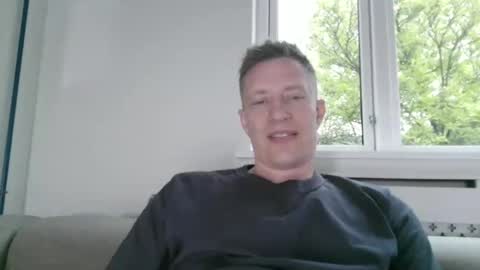 sweetsinner83 online show from 05-18-26, 06:14