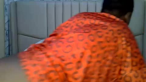 sweetsoul2 online show from 05-10-26, 07:19