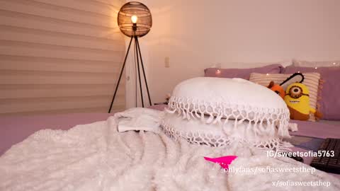 Snapshot of sweetsthep22 chatting on 12-28-24, 08:05 Sofia  online show from 12-28-24, 08:05