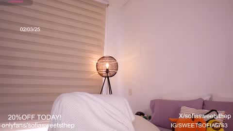 Snapshot of sweetsthep22 chatting on 03-01-25, 08:31 Sofia  online show from 03-01-25, 08:31