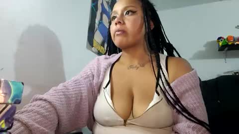 sweett_candy1 online show from 05-22-26, 04:19