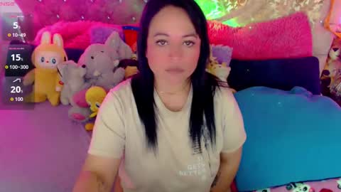 Snapshot of sweett_martina chatting on 02-17-26, 02:19 martina online show from 02-17-26, 02:19