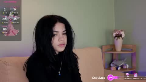 Snapshot of sweett_petite chatting on 11-24-25, 01:22 online show from 11-24-25, 01:22