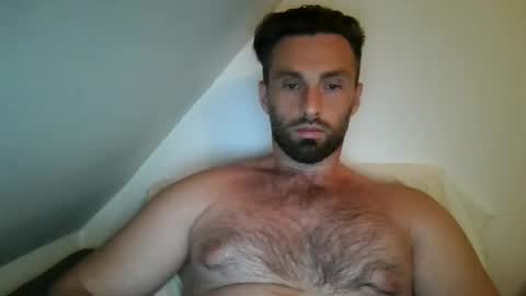 Tom online show from 06-10-26, 11:46