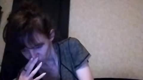 Snapshot of sweettoothtrixie chatting on 04-07-26, 02:56 Sweet Tooth Trixie online show from 04-07-26, 02:56