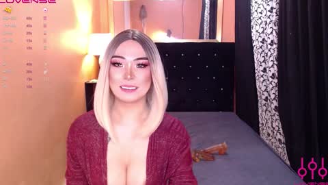 Ms trixiee online show from 11-26-25, 02:23