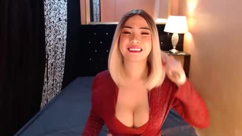 Ms trixiee online show from 04-21-26, 12:44