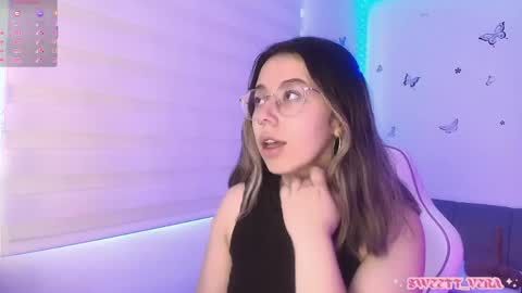 Snapshot of sweettvera_ chatting on 04-25-26, 01:14 Veronica Independent Model online show from 04-25-26, 01:14
