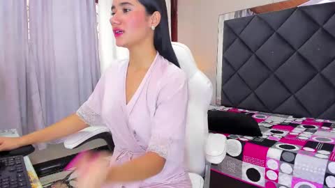 Snapshot of sweettyalondra chatting on 02-23-25, 05:18 ALONDRA online show from 02-23-25, 05:18
