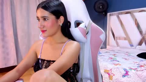 Snapshot of sweettyalondra chatting on 03-02-25, 12:31 ALONDRA online show from 03-02-25, 12:31