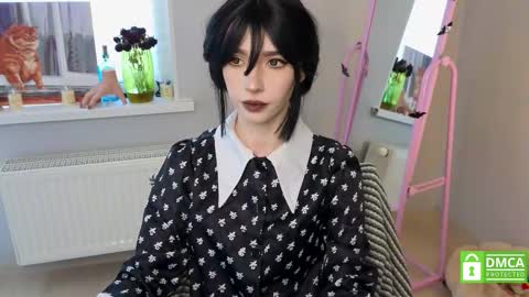 Elis  a little vacation Ill be here Saturday my schedules in bio online show from 03-13-26, 07:15