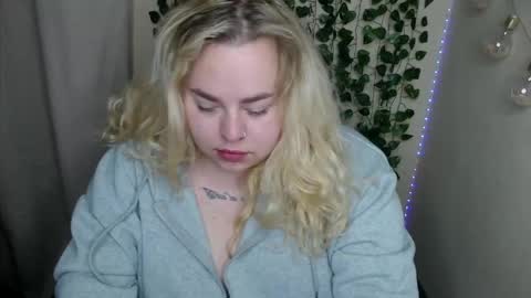 sweetvlada13 online show from 05-22-26, 03:13