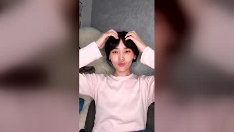 Snapshot of sweetwetg chatting on 03-21-26, 03:04 Adelin online show from 03-21-26, 03:04