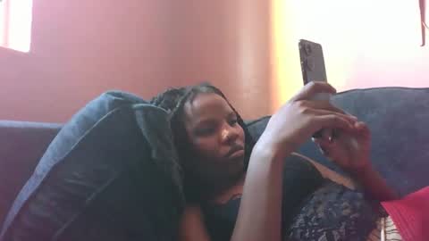 Essy online show from 04-07-26, 01:00