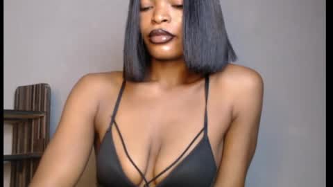 Snapshot of sweetxxboobsx chatting on 04-26-26, 07:50 sweetxxboobsx online show from 04-26-26, 07:50