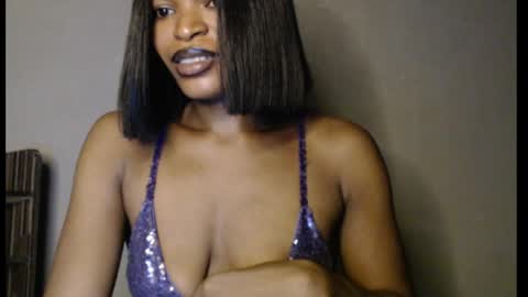 Snapshot of sweetxxboobsx chatting on 05-14-26, 08:21 sweetxxboobsx online show from 05-14-26, 08:21
