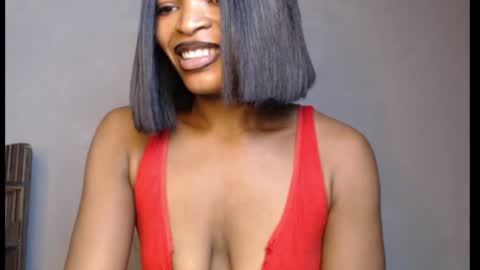 Snapshot of sweetxxboobsx chatting on 05-16-26, 08:11 sweetxxboobsx online show from 05-16-26, 08:11