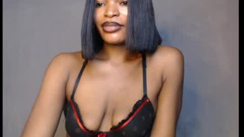 Snapshot of sweetxxboobsx chatting on 05-29-26, 08:12 sweetxxboobsx online show from 05-29-26, 08:12