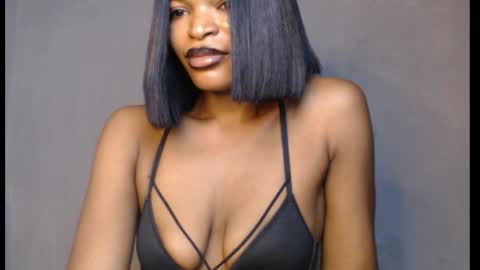 Snapshot of sweetxxboobsx chatting on 05-30-26, 02:47 sweetxxboobsx online show from 05-30-26, 02:47
