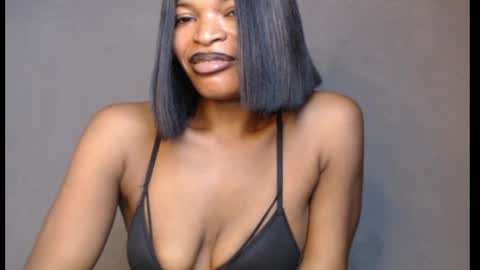 Snapshot of sweetxxboobsx chatting on 06-01-26, 08:49 sweetxxboobsx online show from 06-01-26, 08:49