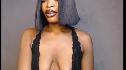 Snapshot of sweetxxboobsx chatting on 06-20-26, 08:28 sweetxxboobsx online show from 06-20-26, 08:28